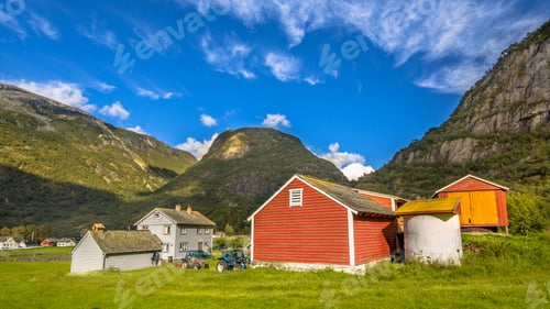 Preview: Barns in a norwegian farm village