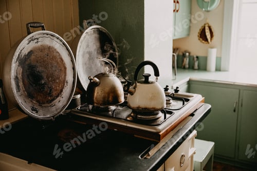 Preview: Kettle on the stove