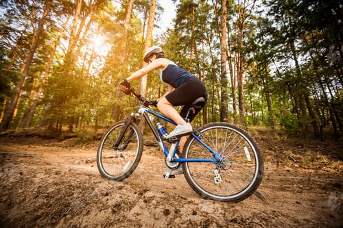 Preview: Women on bike