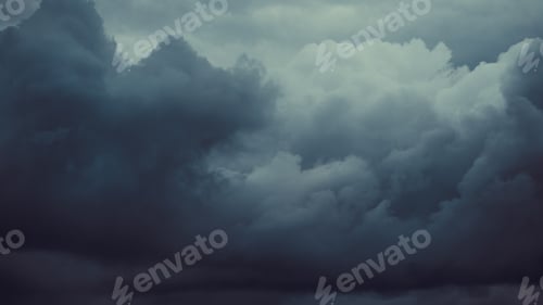 Preview: Storm sky with dark grey cumulus clouds. Thunderstorm