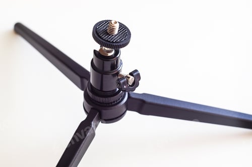 Preview: Mini Tripod For The Camera. Mount Close-Up.