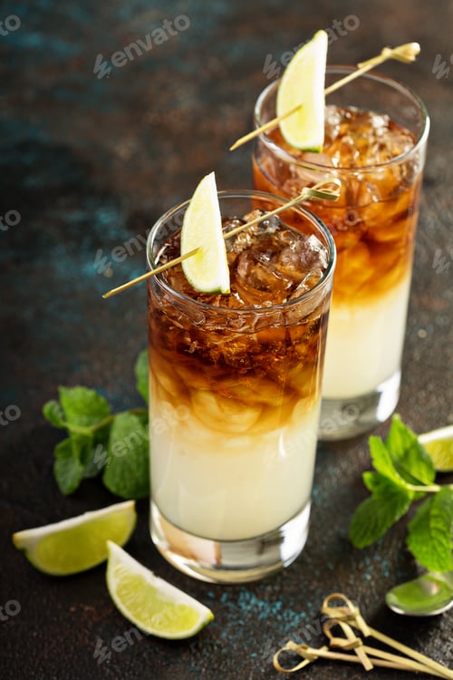 Preview: Dark and stormy cocktail