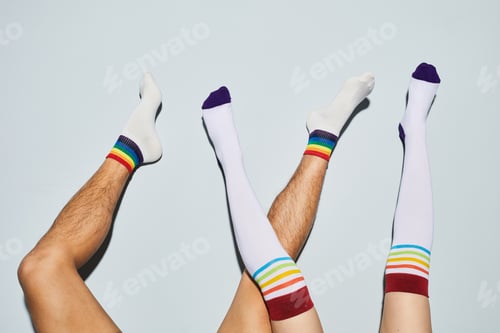 Preview: Playful Couple in Socks Minimal