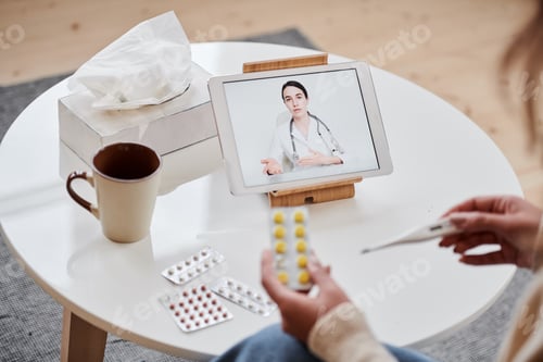 Preview: Listening To Doctor Online