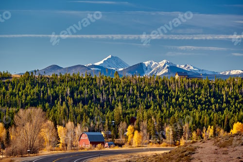 Preview: Highway at autumn in Colorado, USA.
