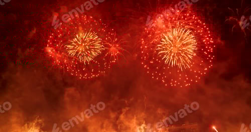 Visualização: Fogos de artifício comemoram aniversário, feliz ano novo de 2025, festival de férias de 4 de julho