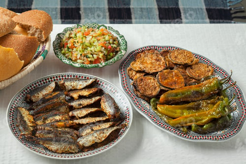 Preview: Moroccan meal with stuffed sardines and vegetables