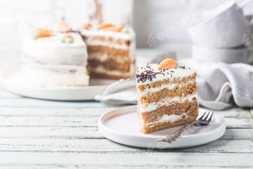 Preview: Homemade carrot cake