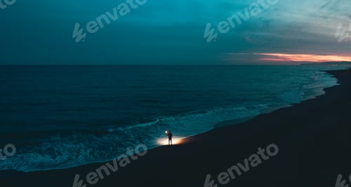 Preview: Boy looks into infinity. Look beyond the horizon