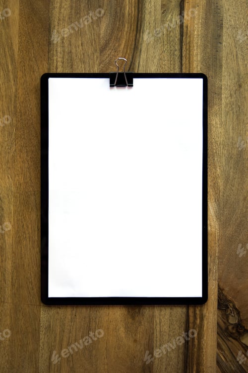 Preview: Blank notepad on the table
