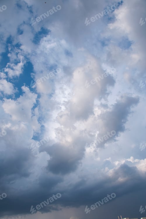 Preview: Natural daylight and white clouds floating on blue sky