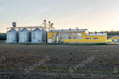 Preview: agro-processing and manufacturing plant for processing and silver silos for drying cleaning