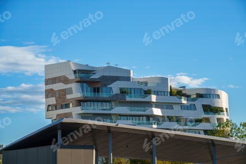 Preview: Citylife, modern park in Milan, Italy