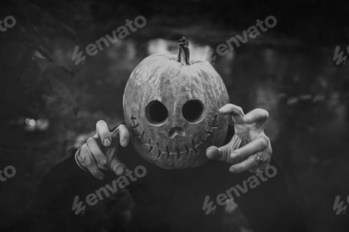 Preview: Scary man with pumpkin head for Halloween. Jack-o-lantern costume.Trick or treat, scares