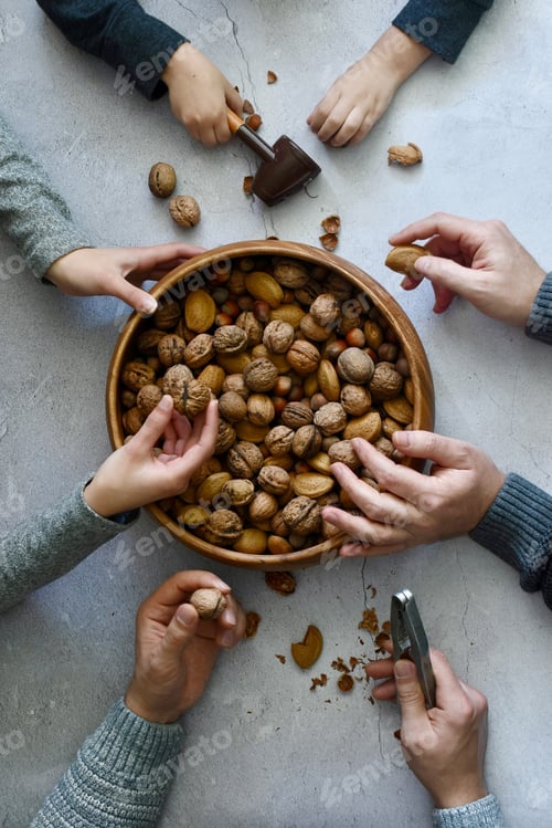 Preview: People eating nuts