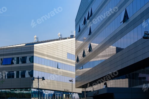 Preview: Modern office buildings at Portello park in Milan, Italy