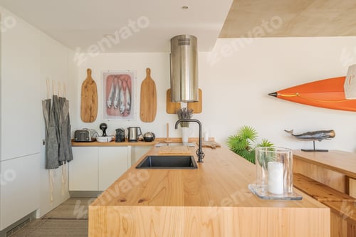 Preview: Modern villa with pool and deck with interior
