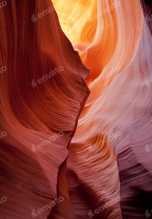 Preview: Curving rock walls in Antelope Canyon, Page, Arizona, United States