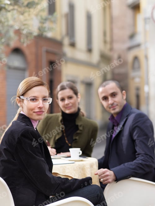 Preview: Portrait of business woman