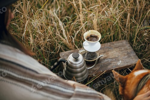 Preview: Alternative coffee brewing outdoors in travel