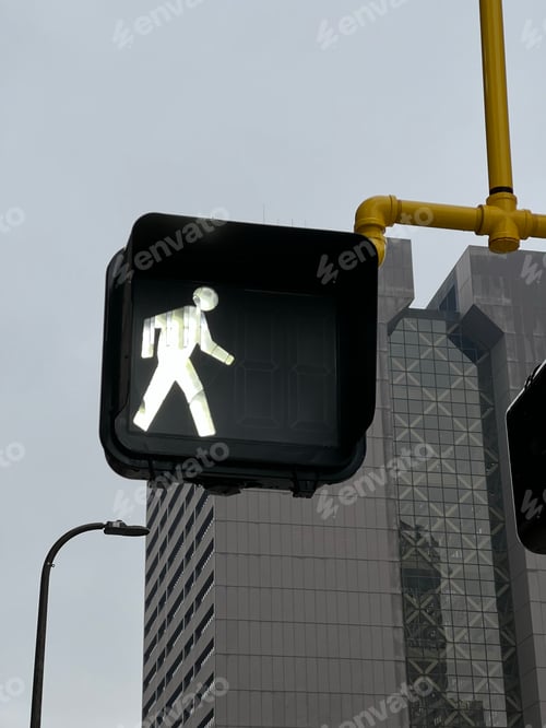 Preview: Closeup shot of a pedestrian crossing sign