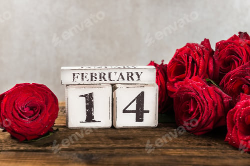 Preview: Bunch of Red Roses for St Valentines Day