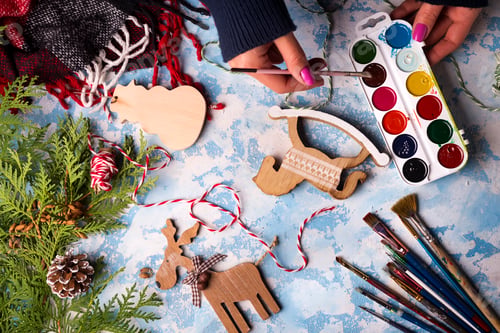 Preview: Making toys for Christmas decorations