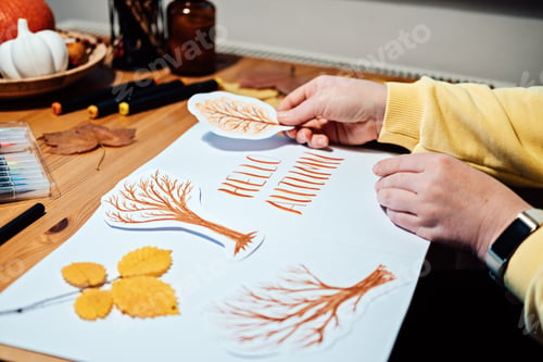 Preview: Autumn Season Drawing, How to draw fall lettering drawing and painting. Female hands drawing autumn