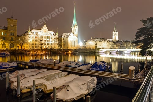 Preview: A winter night in Zurich