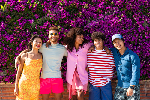 Preview: Group of young best friends bonding outdoors