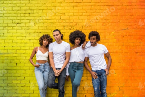 Preview: Group of afroamerican friends meeting in New York
