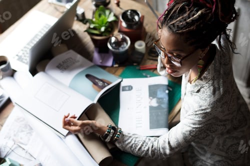 Preview: Businesswoman Sitting Working at Office