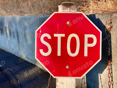 Preview: Stop sign