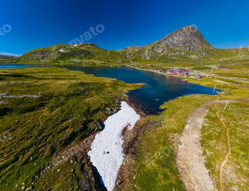 Preview: Hiking in Jotunheimen National Park in Norway, Synshorn Mountain