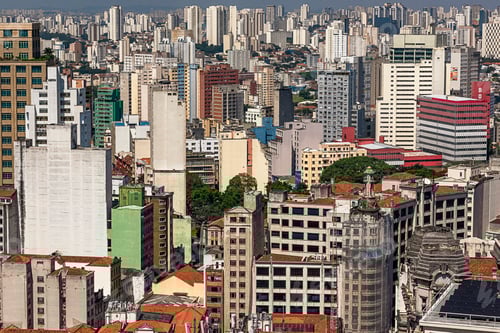 Visualização: Cidade enorme