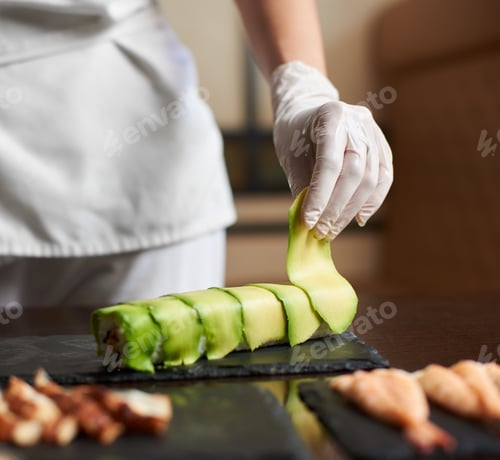 Preview: Process of preparing rolling sushi