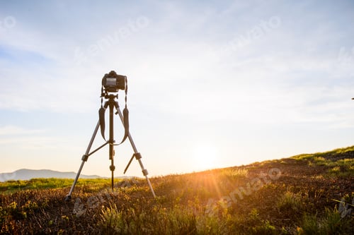 Preview: Panorama at sunset with a camera