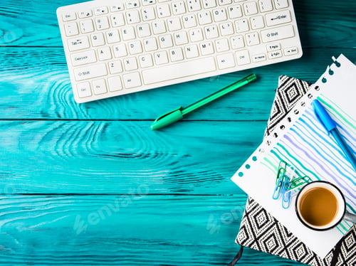 Preview: Workplace background on dark green