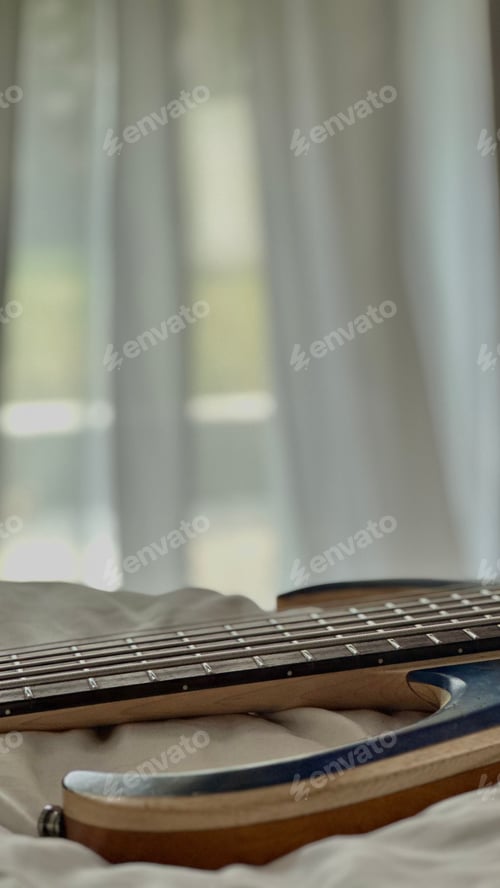 Preview: A portrait photography of a bass guitar