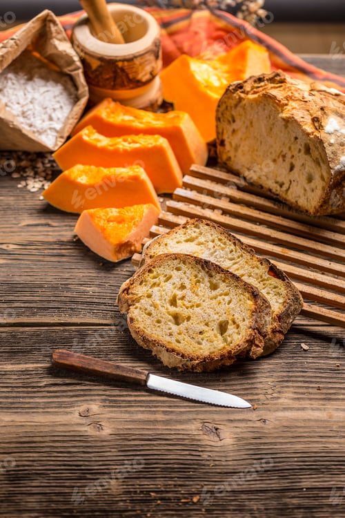 Preview: Rustic pumpkin bread