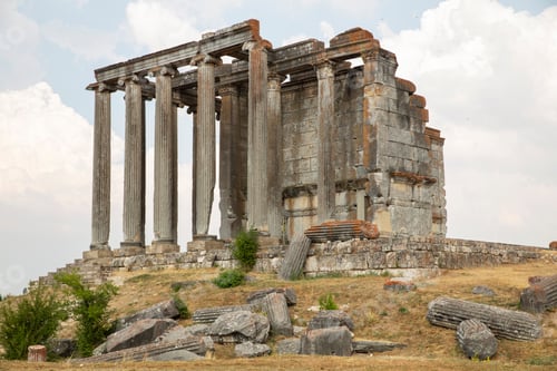 Preview: Aizonai antic city ruins with Zeus temple. Aizanoi ancient city in Cavdarhisar, Kutahya, Turkey.