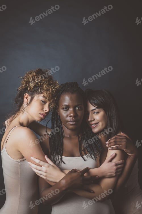 Preview: Three girls from different ethnicities posing in studio for a "body positivity" photo session