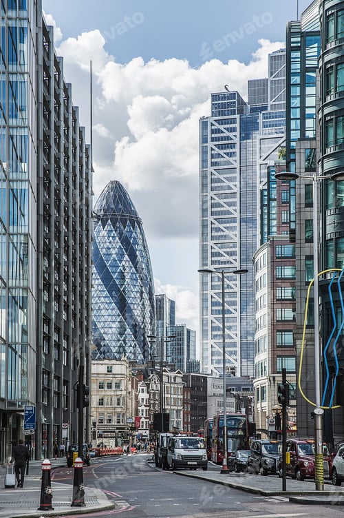 Preview: View of city street and Gherkin building, London, England, UK