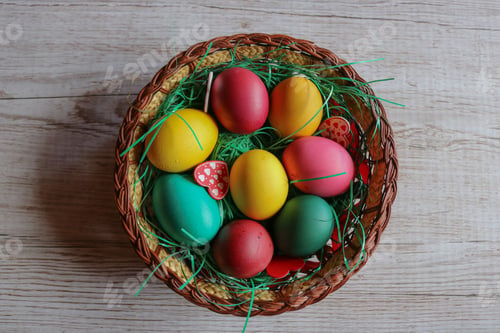 Preview: Easter eggs