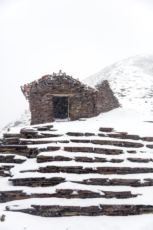 Preview: Chalcaltaya mountain in Bolivia