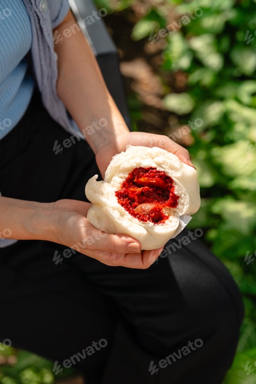 Preview: Baozi or Chinese Steamed Buns