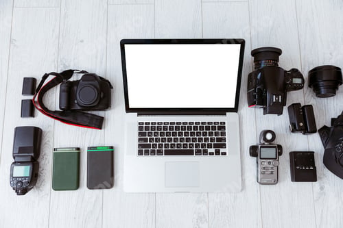 Preview: Hipster freelance photography equipment. Laptop with blank screen