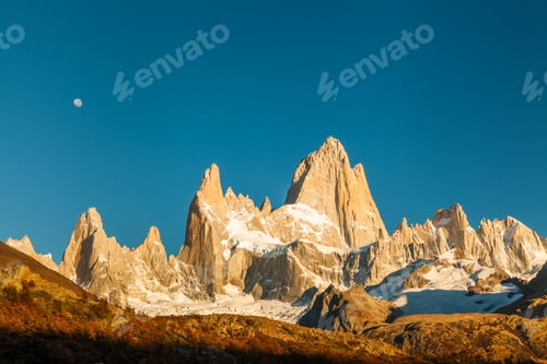 Preview: Autumn in Patagonia. Fitz Roy, Argentina