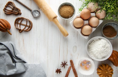 Preview: Preparing dough for baking