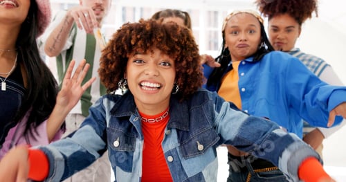 Preview: Goofy, friends and smile with selfie for photography, social media post and influencer blog of live